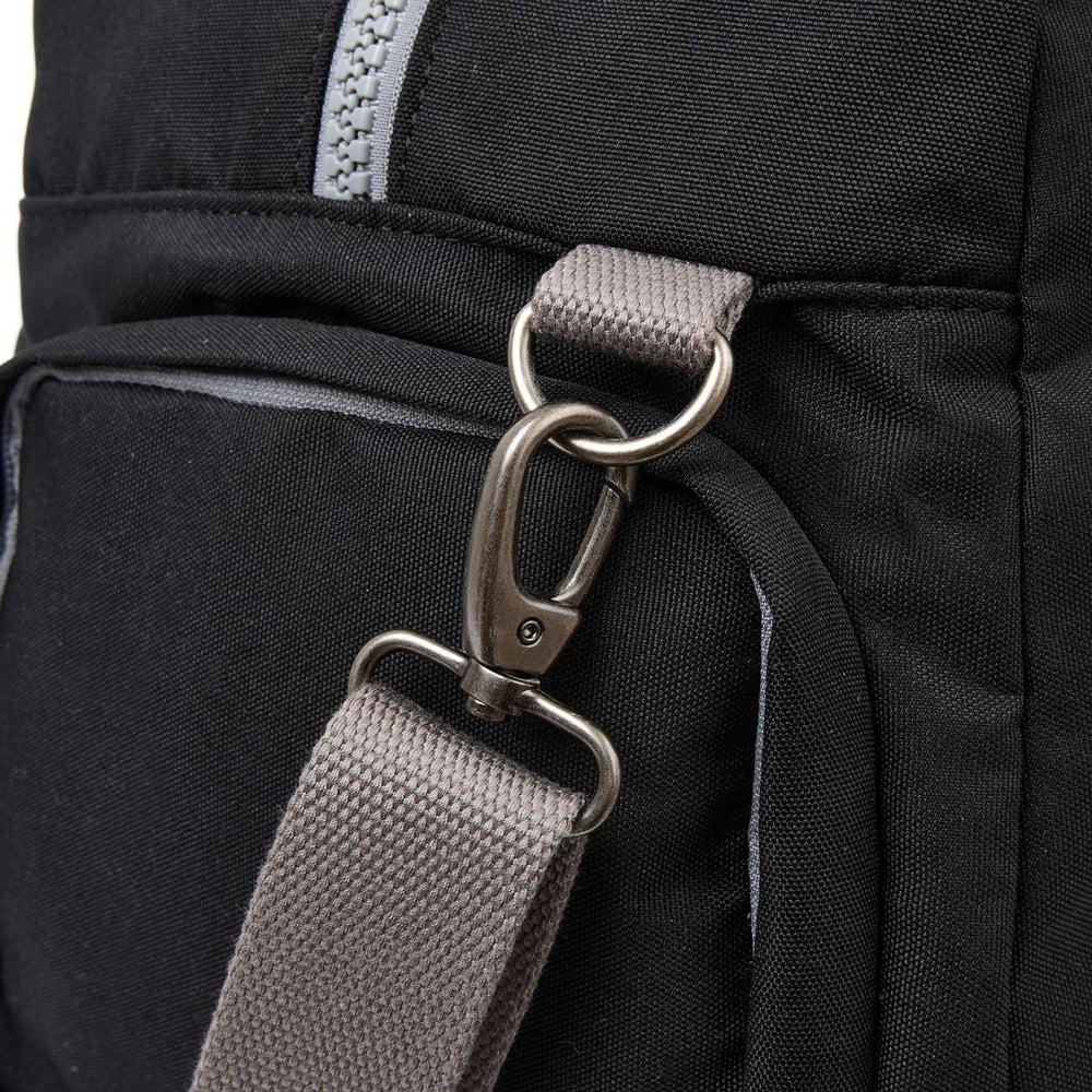 Roka London Gatwick Duffel Bag, Ash (Recycled Canvas)