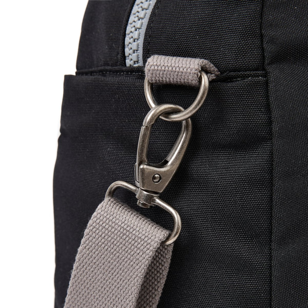 Roka London Gatwick Duffel Bag, Ash (Recycled Canvas)