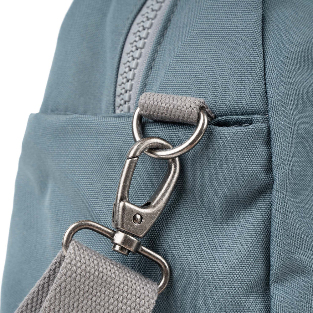 Roka London Gatwick Duffel  Bag, Airforce (Recycled Canvas)