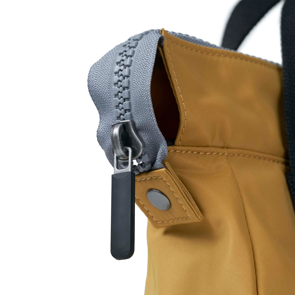 Roka London Black Label, Bantry B Small Rucksack, Corn (Sustainable Nylon)