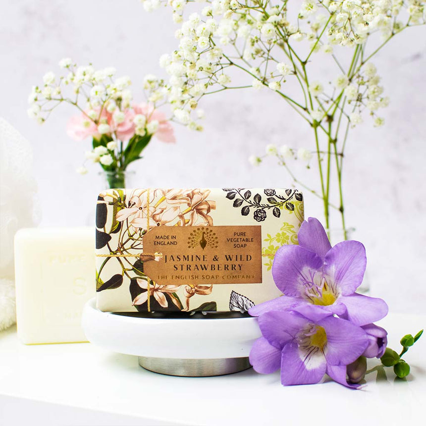 The English Soap Company Anniversary, Jasmine & Wild StrawberrySoap
