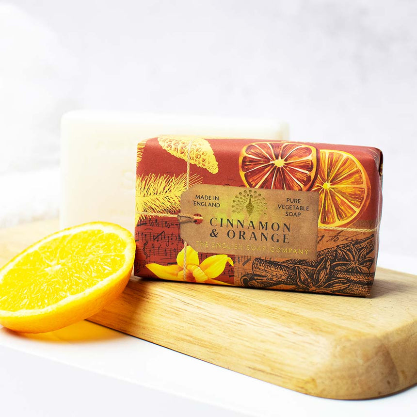 The English Soap Company Anniversary, Cinnamon & Orange Soap