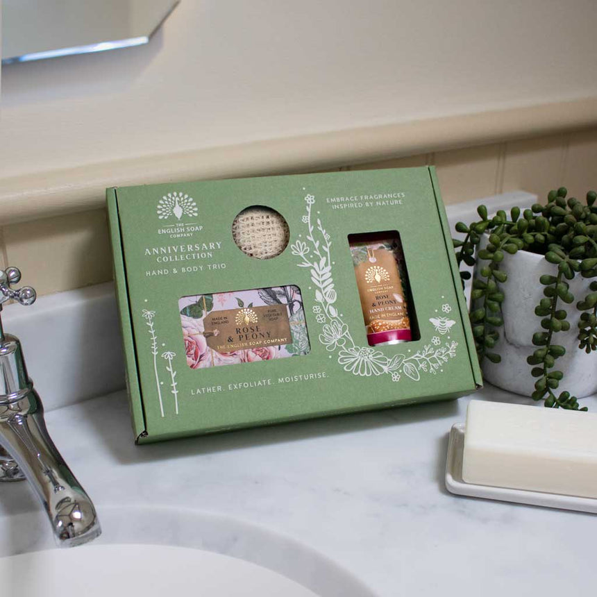 The English Soap Company Anniversary, Rose & Peony Gift Set