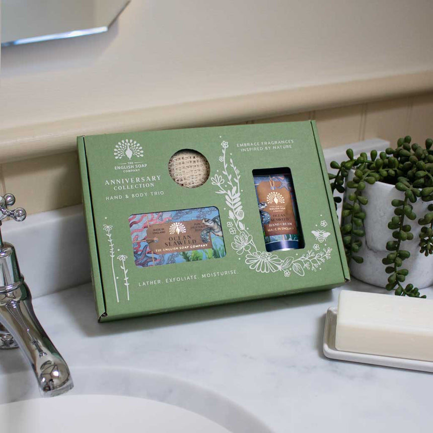 The English Soap Company Anniversary, Ocean Seaweed Soap & Hand Cream Gift Set