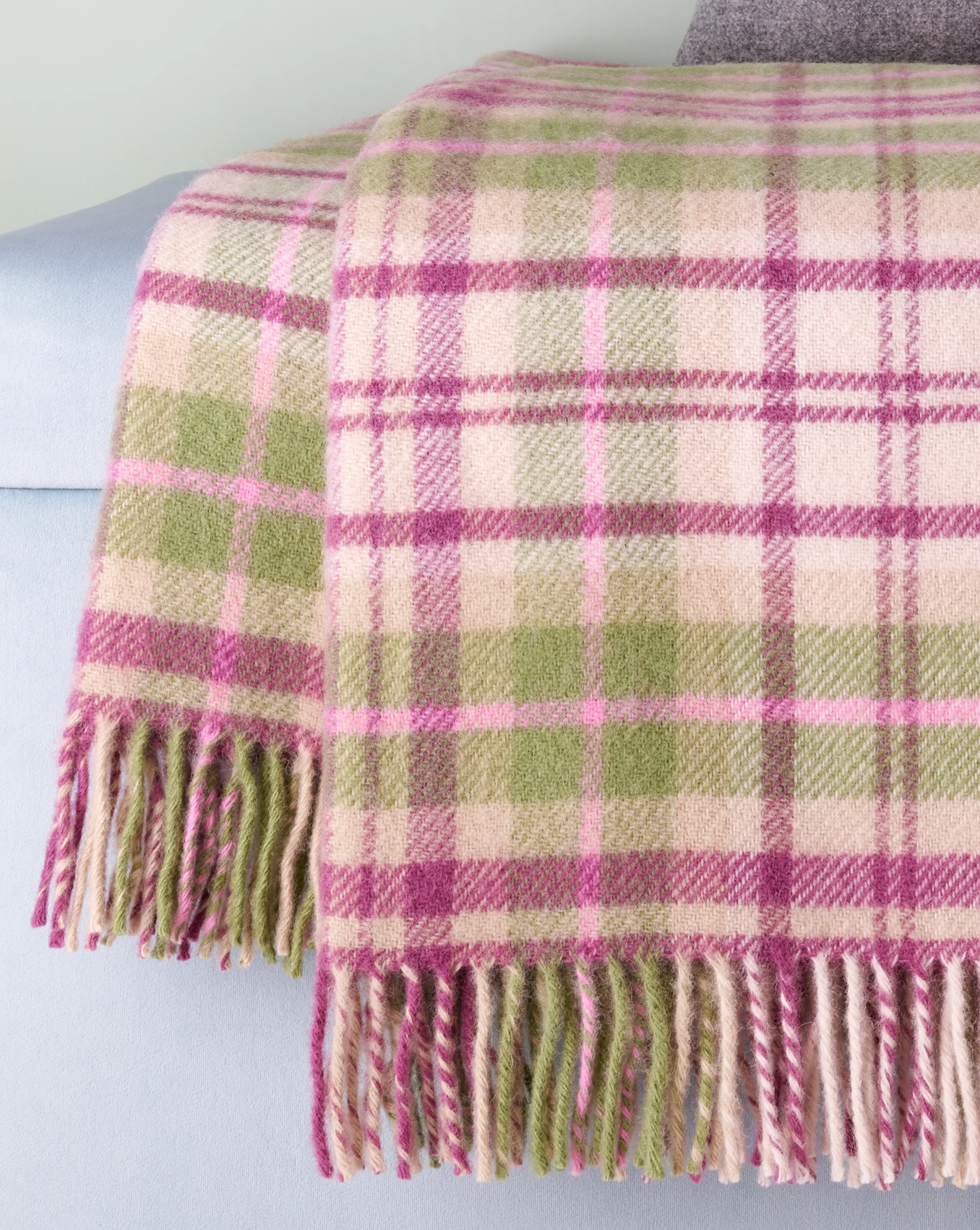 Tweedmill Cottage Check Pure New Wool Throw, Pink