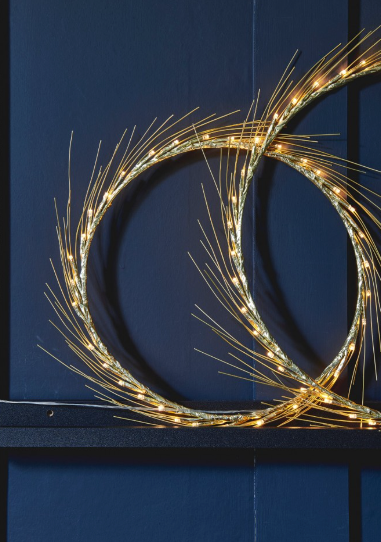 Gold Halo LED Wreath