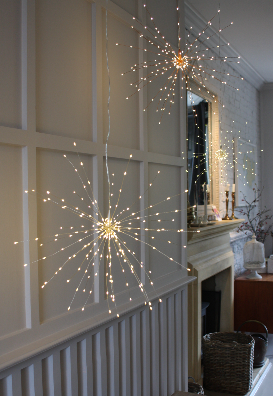 Hanging Starburst LED Fairy Light Copper (Battery Operated)