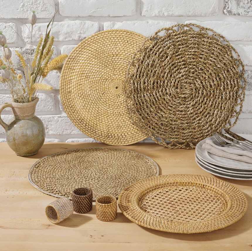 Walton & Co Circular Seagrass placemat