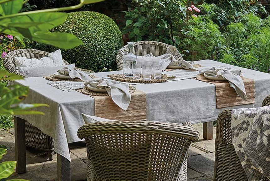 Walton & Co Chambray Cotton Tablecloth, Natural