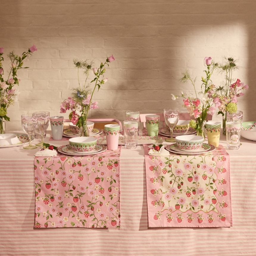 Cath Kidson Strawberry Melamine Picnic Bowls (Set Of 4)