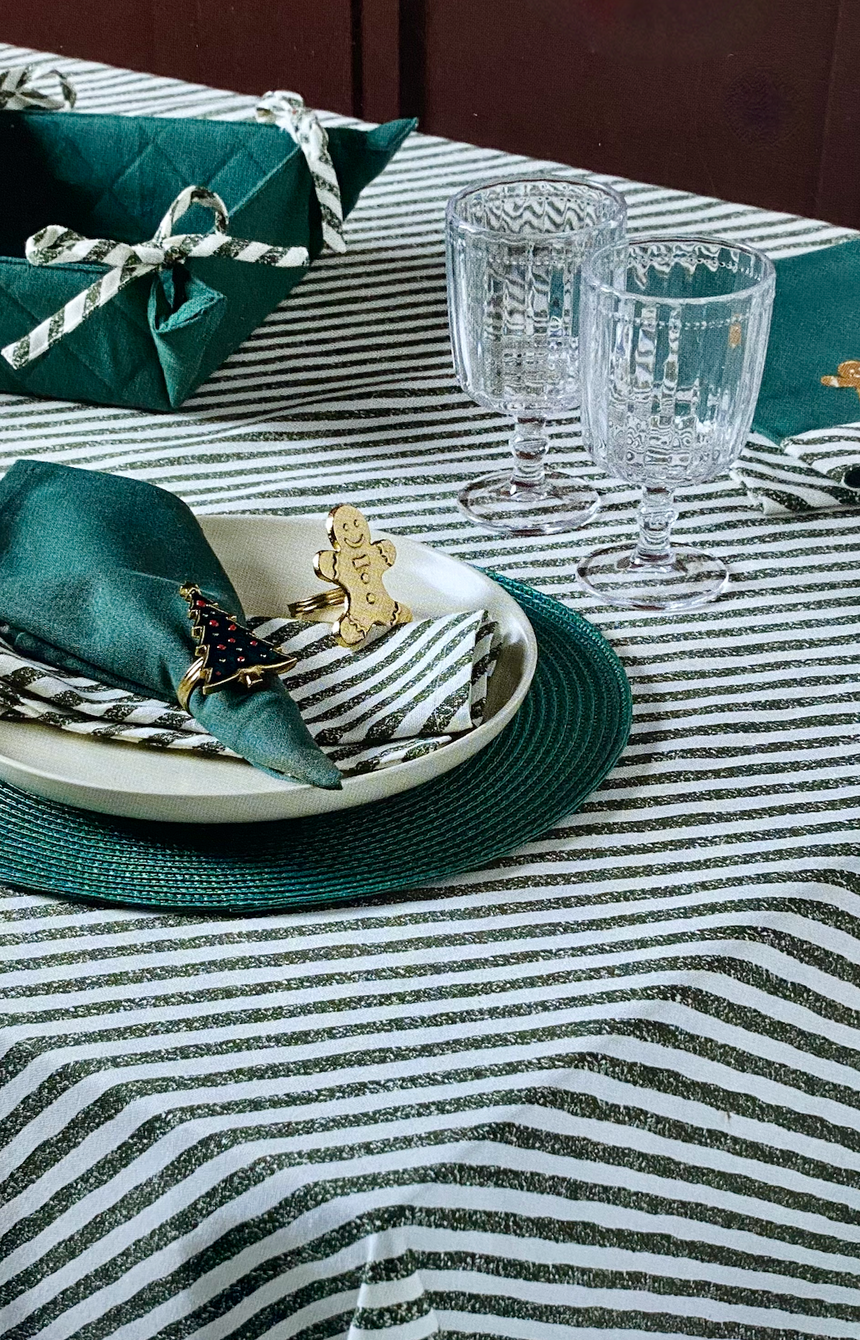 Walton & Co Candy Cane Tablecloth, Green