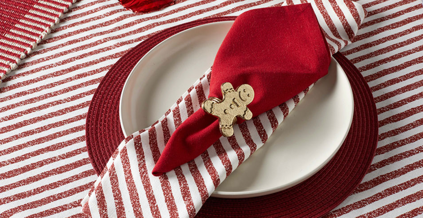 Walton & Co Candy Cane Tablecloth, Red