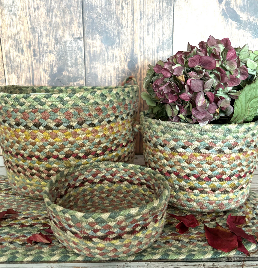 The Braided Rug Company Small Jute Basket, Pampas