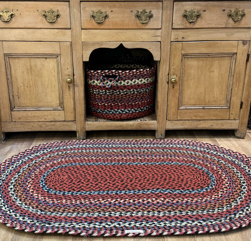 The Braided Rug Company Oval Jute Rug, Cardinal