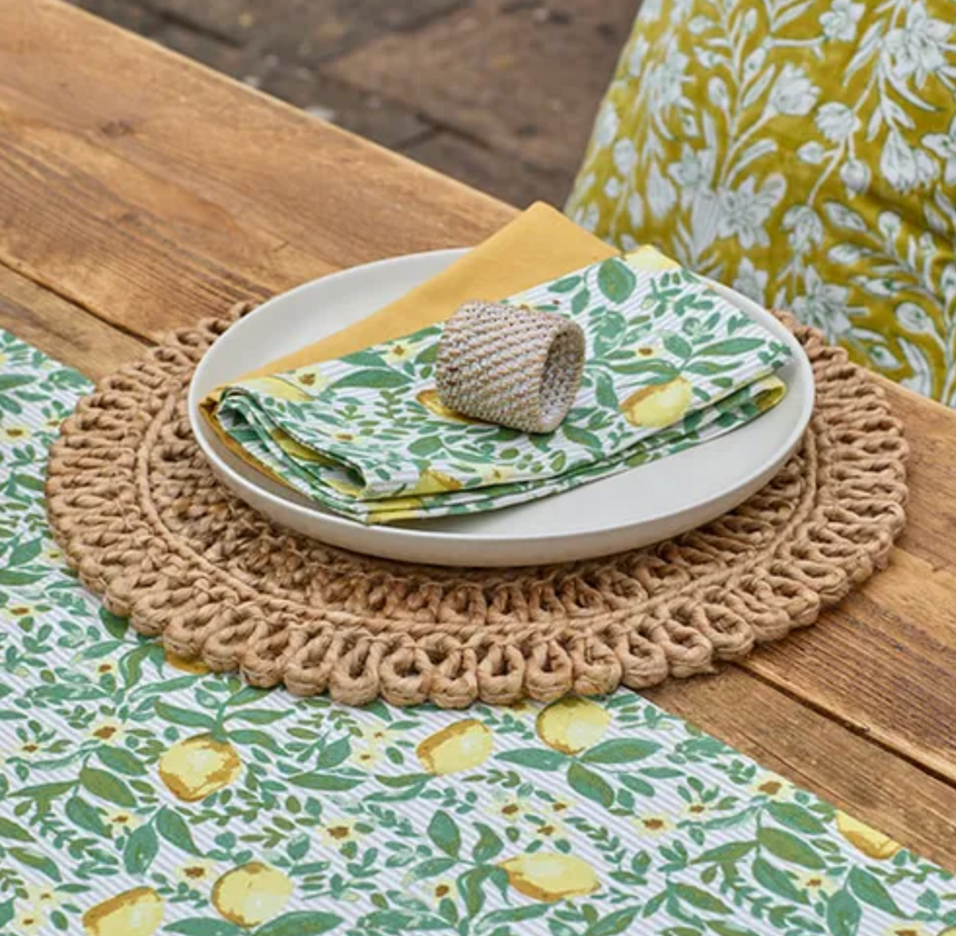 Walton & Co Looped jute Circular Trivet
