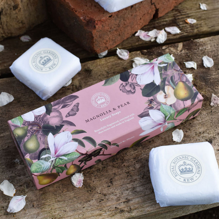 The English Soap Company Kew Gardens, Magnolia & Pear Triple Soap Gift Box