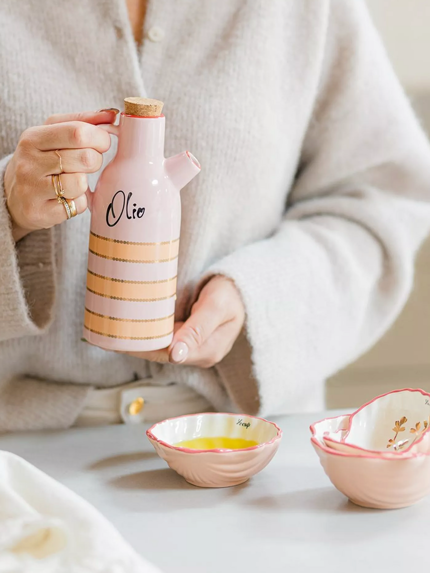 Yvonne Ellen Oil Ceramic Pourer