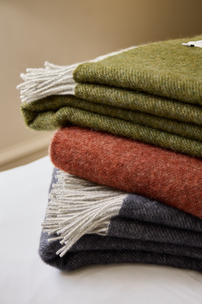 Tweedmill Dartmoor Pure New Wool Reversible Throw, Ketchup