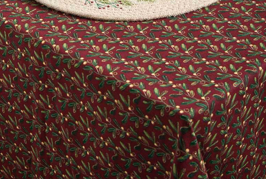 Walton & Co Under The Mistletoe Cotton Tablecloth