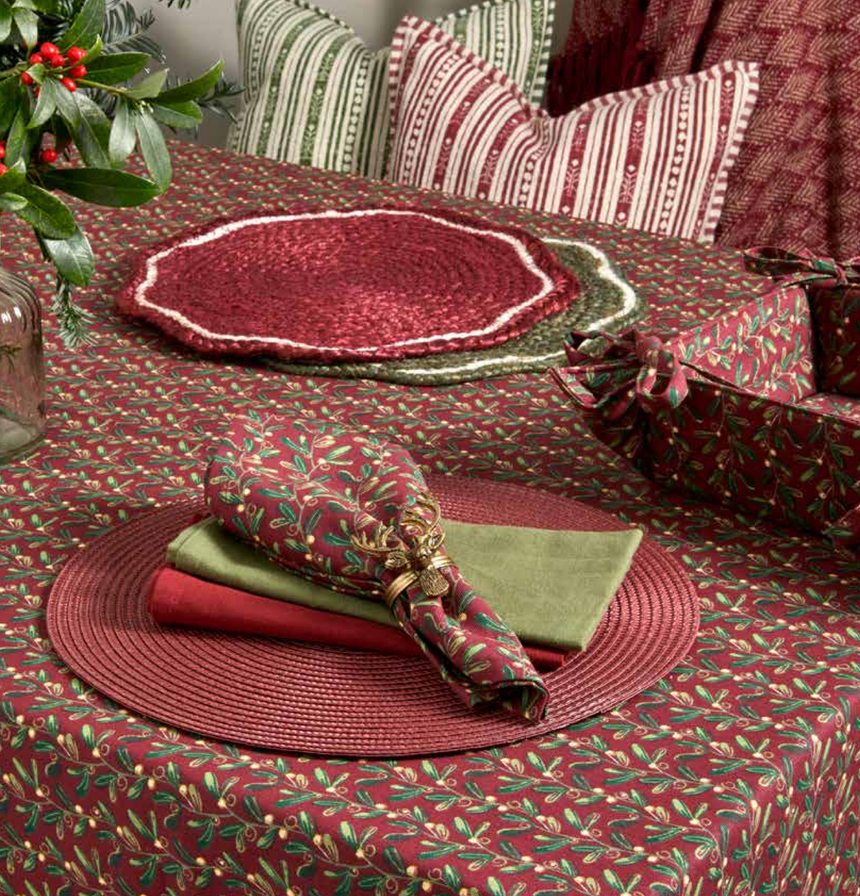 Walton & Co Under The Mistletoe Cotton Tablecloth