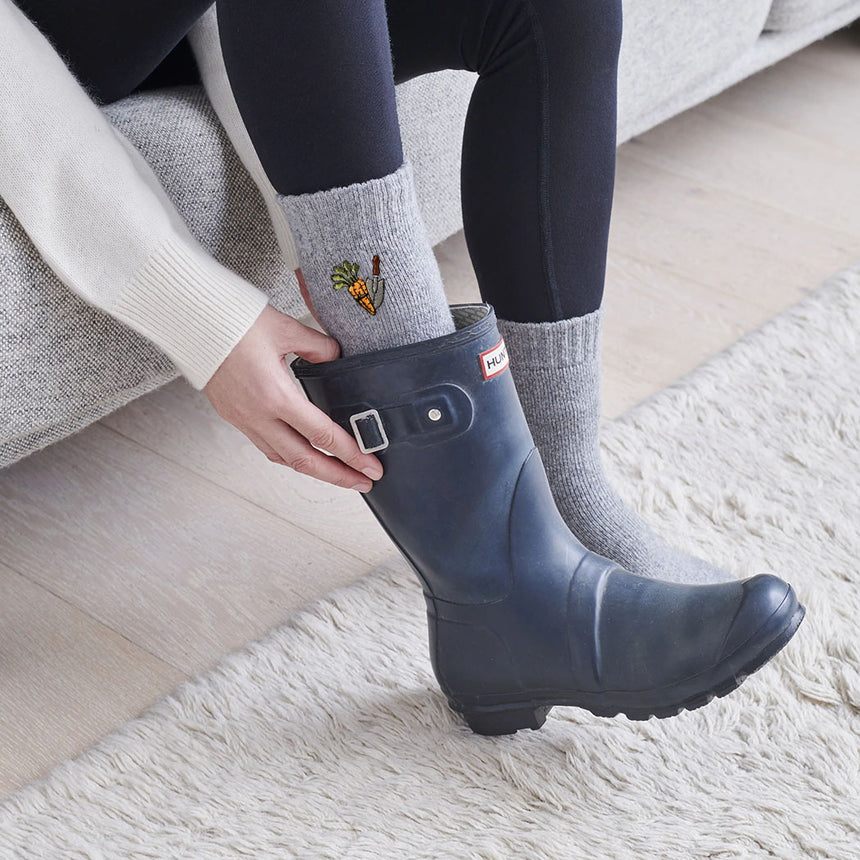 Sweet William Gardening Walking Wool Socks, Carrots & Trowel