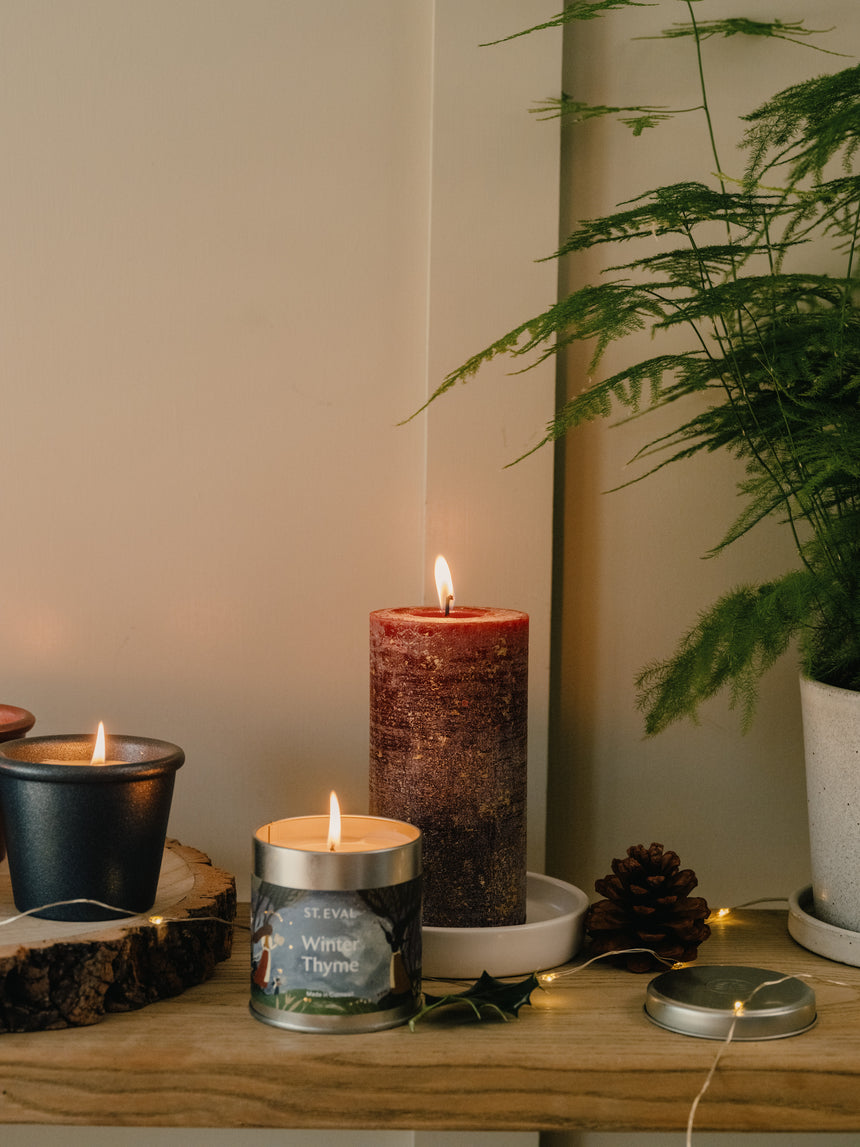 St Eval Gold Marbled Scented Pillar Candle, Figgy Pudding