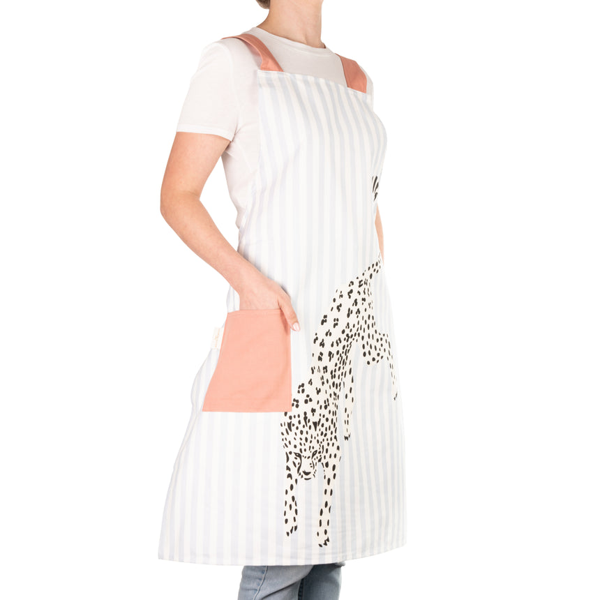 Yvonne Ellen Apron, Cheetah