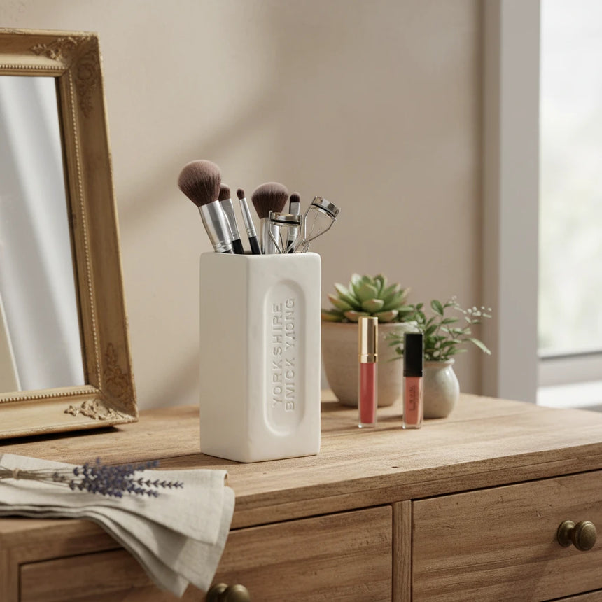 Yorkshire Brick Vase, White