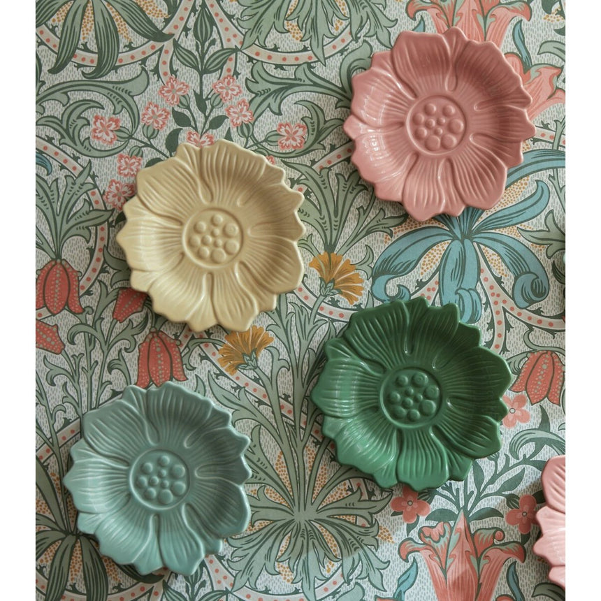 William Morris At Home Kitchen Garden Flower Shaped Cake Plates( Set of 4)