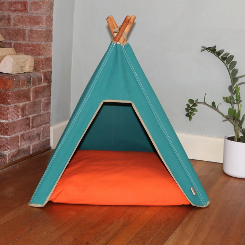 Pooch & Paws Handmade Dog Teepee, Forest Green