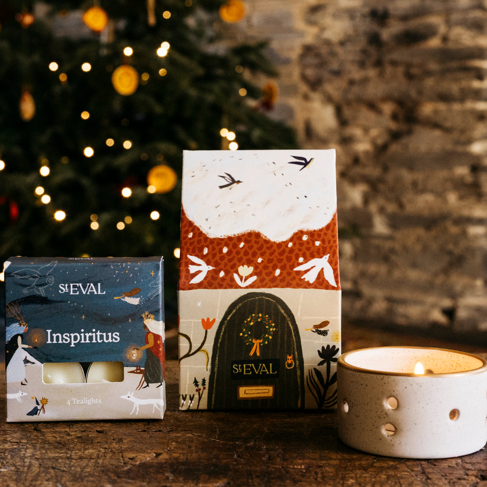 St Eval Christmas Cottage Scented Tealight Gift Pack, Inspiritus