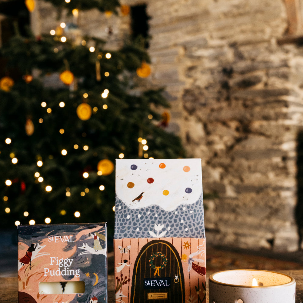 St Eval Christmas Cottage Scented Tealight Gift Pack, Figgy Pudding