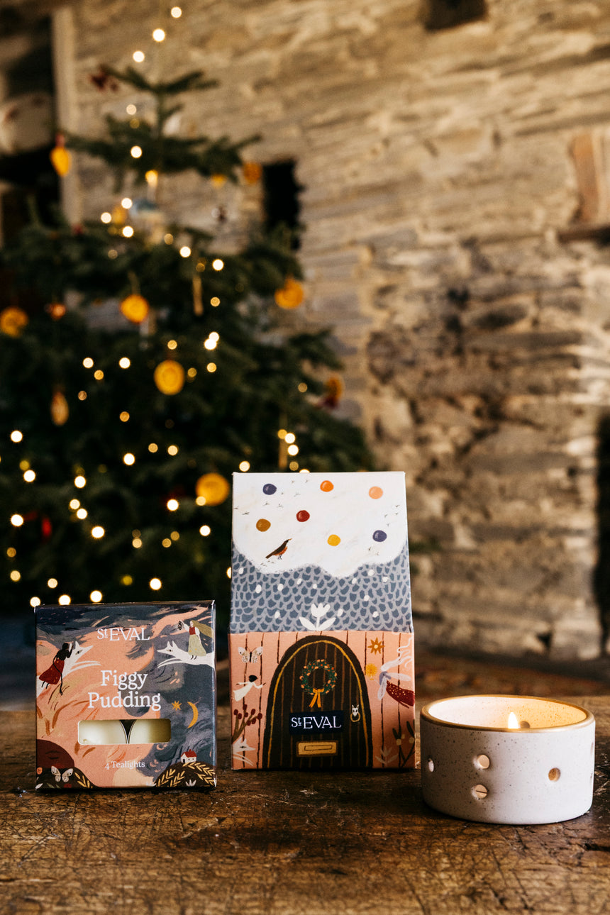 St Eval Christmas Cottage Scented Tealight Gift Pack, Figgy Pudding