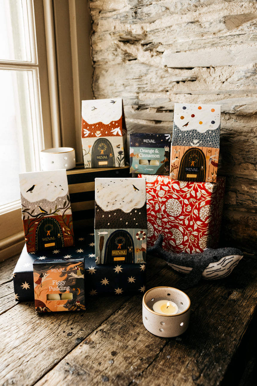 St Eval Christmas Cottage Scented Tealight Gift Pack, Figgy Pudding
