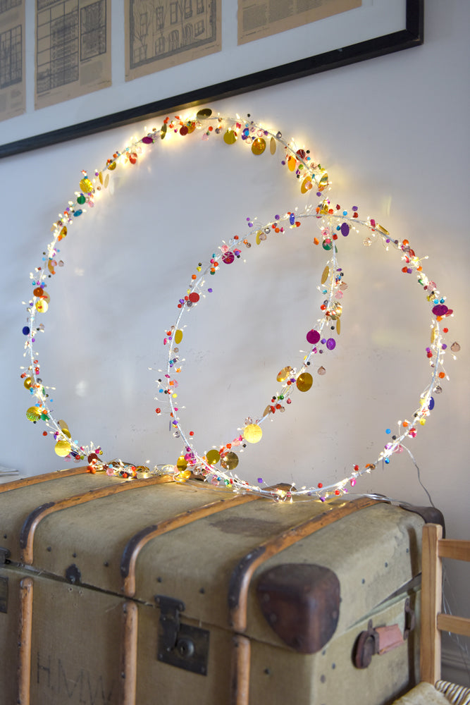 LED Folklore Wreath (40 CM)