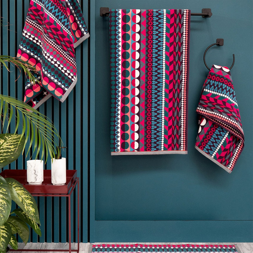 Margo Selby Kilburn Towels