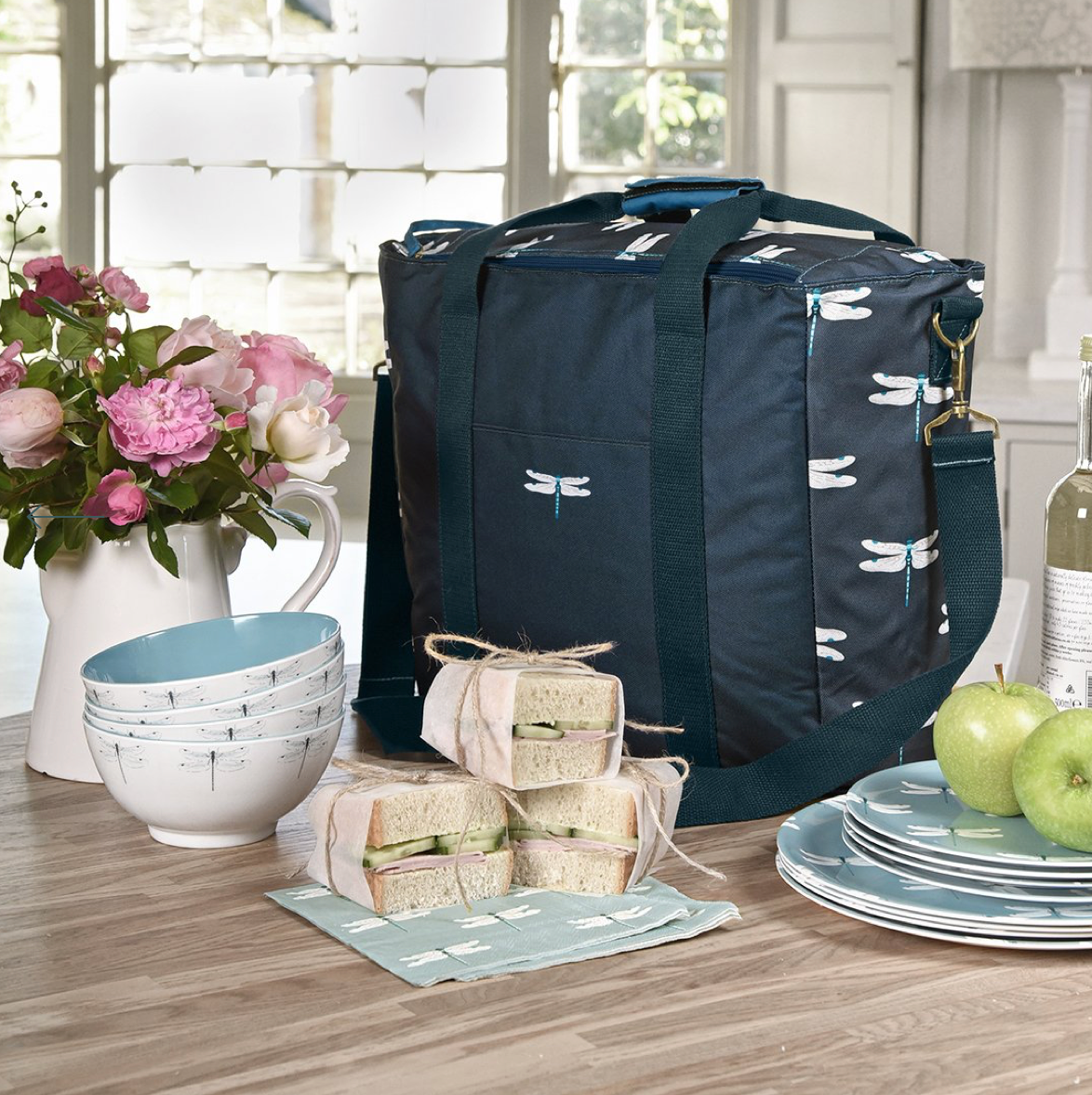 Sophie Allport Dragonfly Picnic Cooler Tote, Navy