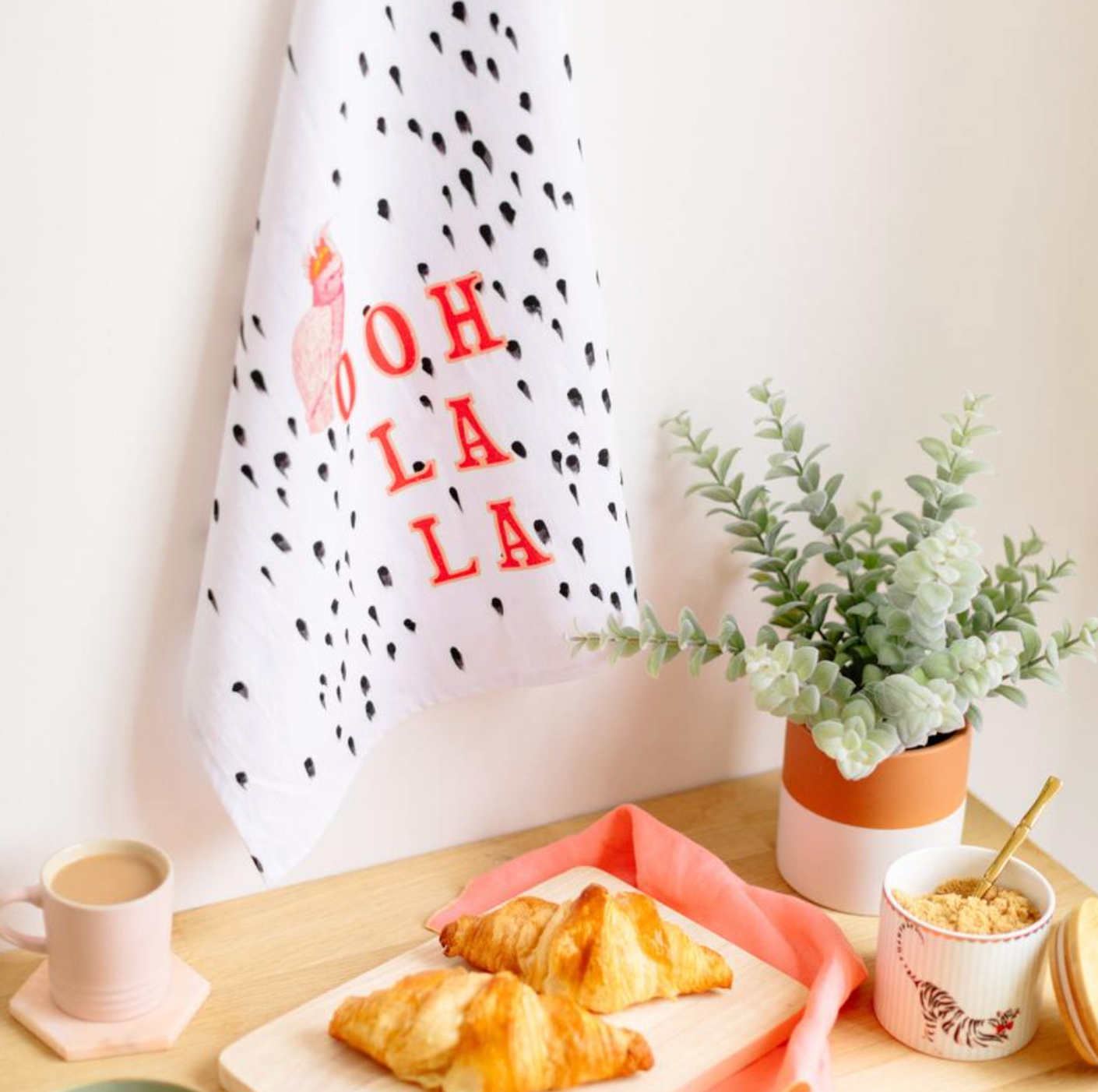 Yvonne Ellen Tea Towels, Alphabets /Ooh La La ( Set Of 2)