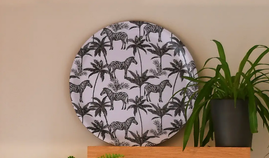 Madagascar Round Serving Tray Zebra