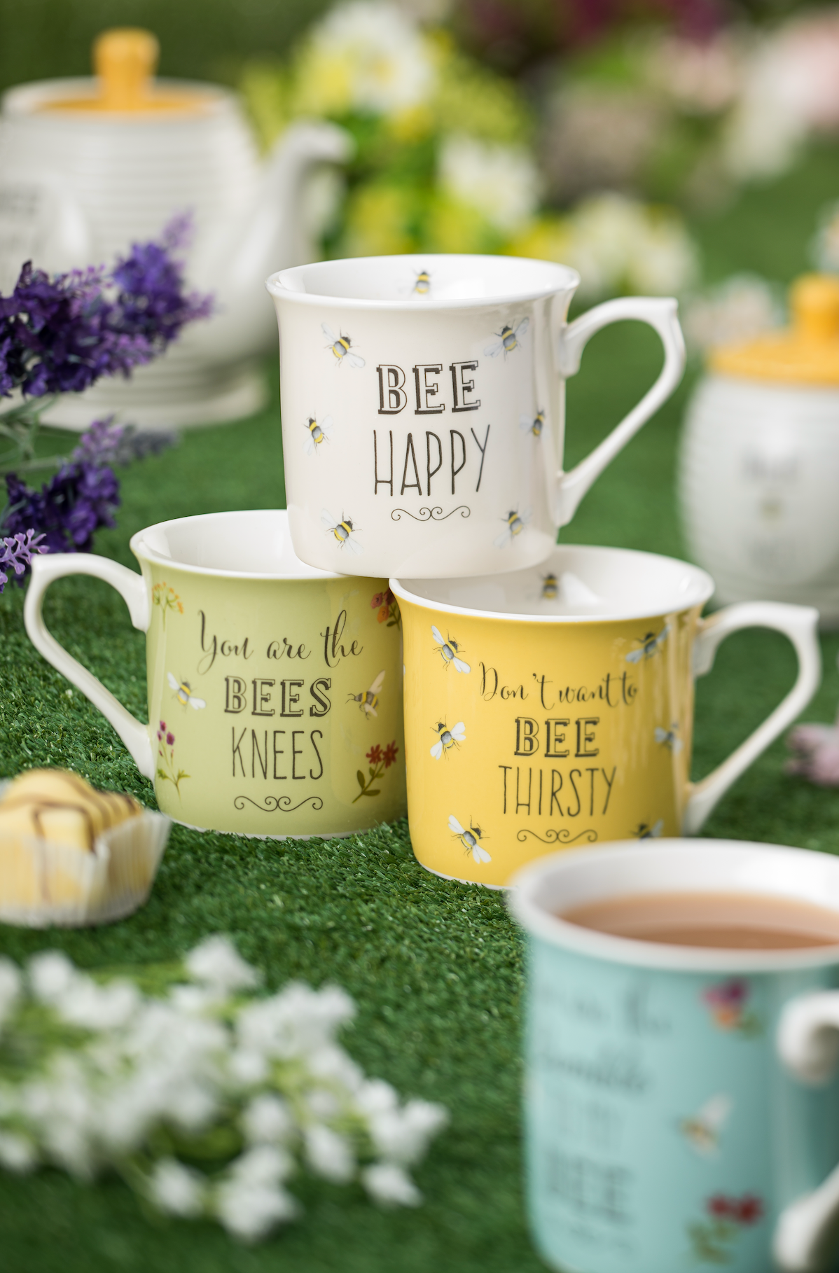 Bee Happy Mug Yellow
