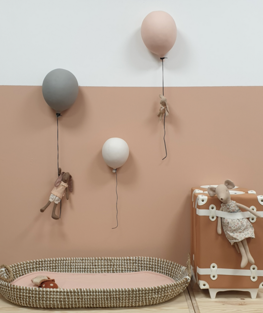 By ON Ceramic Balloon Wall Decoration, Grey