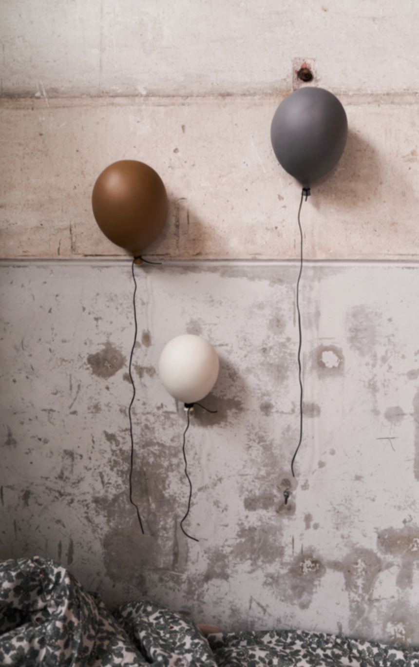 By ON Ceramic Balloon Wall Decoration, Grey