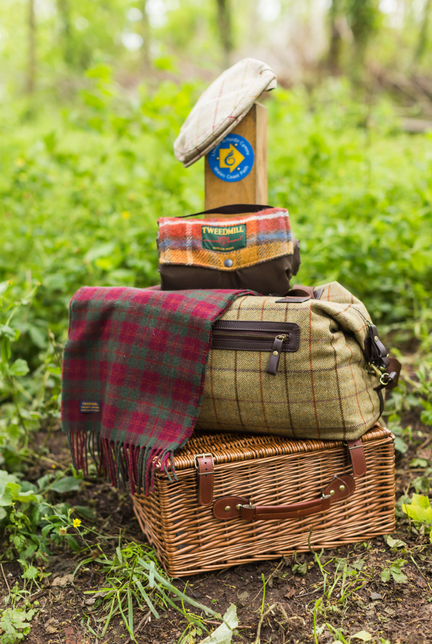 TweedMill Tweed Weekender Bag, Light Green