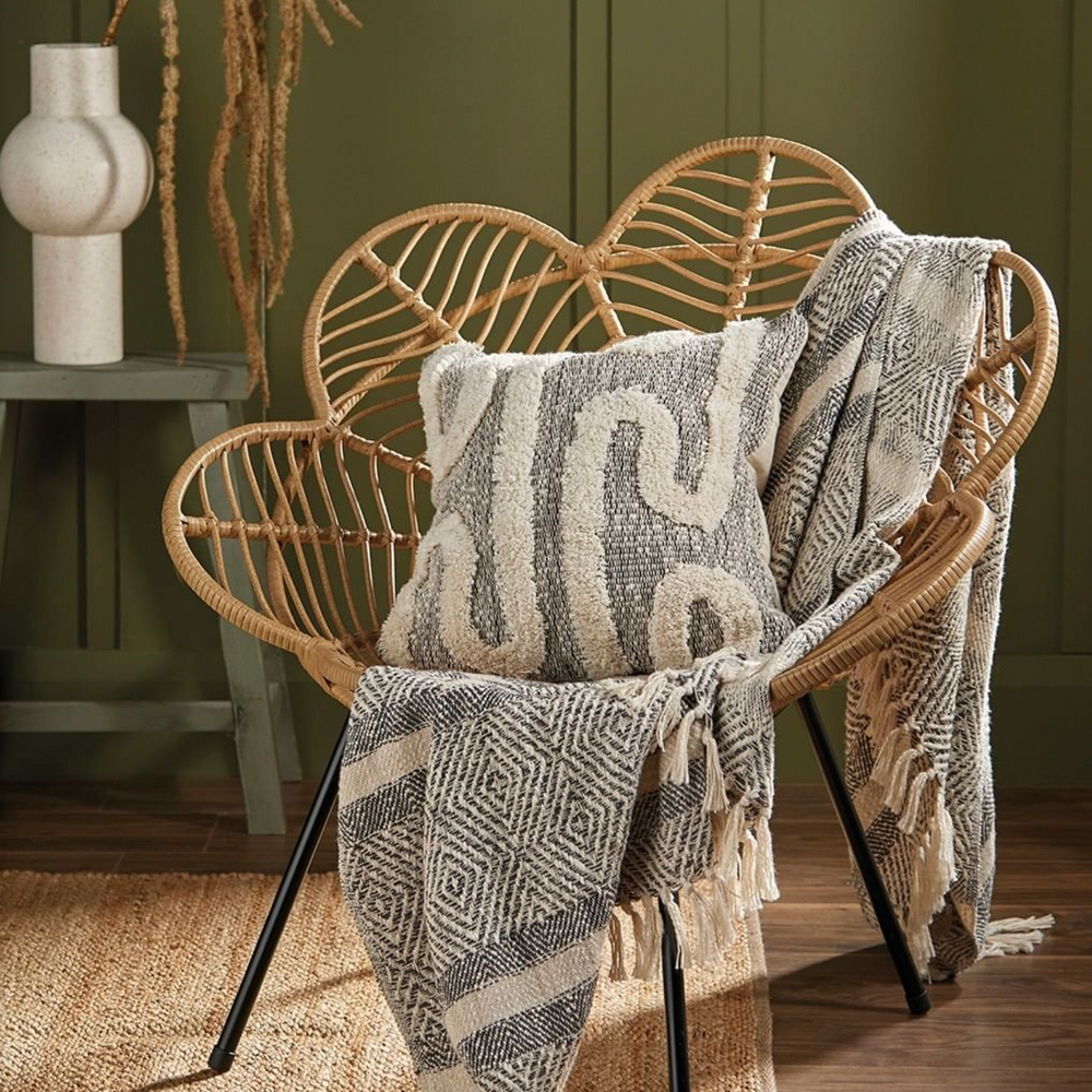 Walton & Co Ahlen Braided Jute Rug