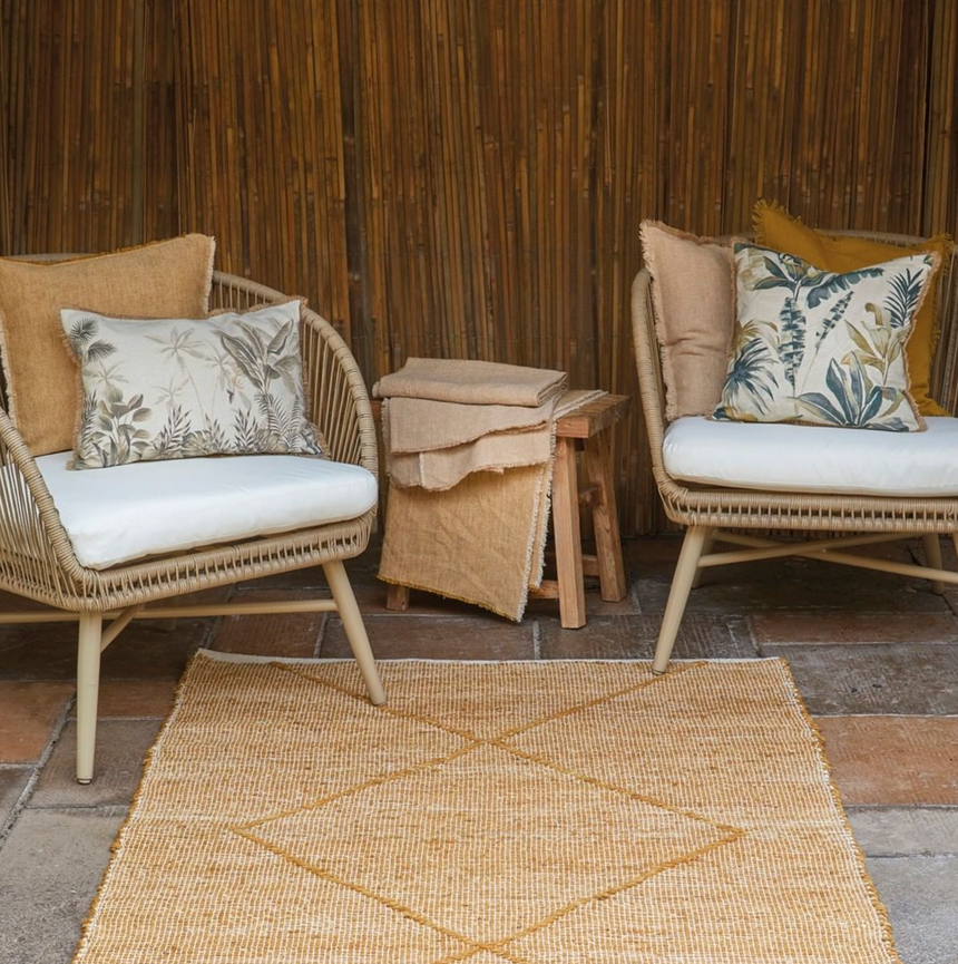 Walton & Co Alma Braided Jute Rug