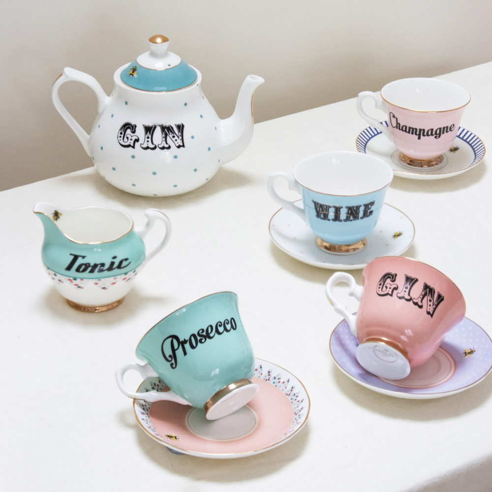 Yvonne Ellen Curvy Milk Jug