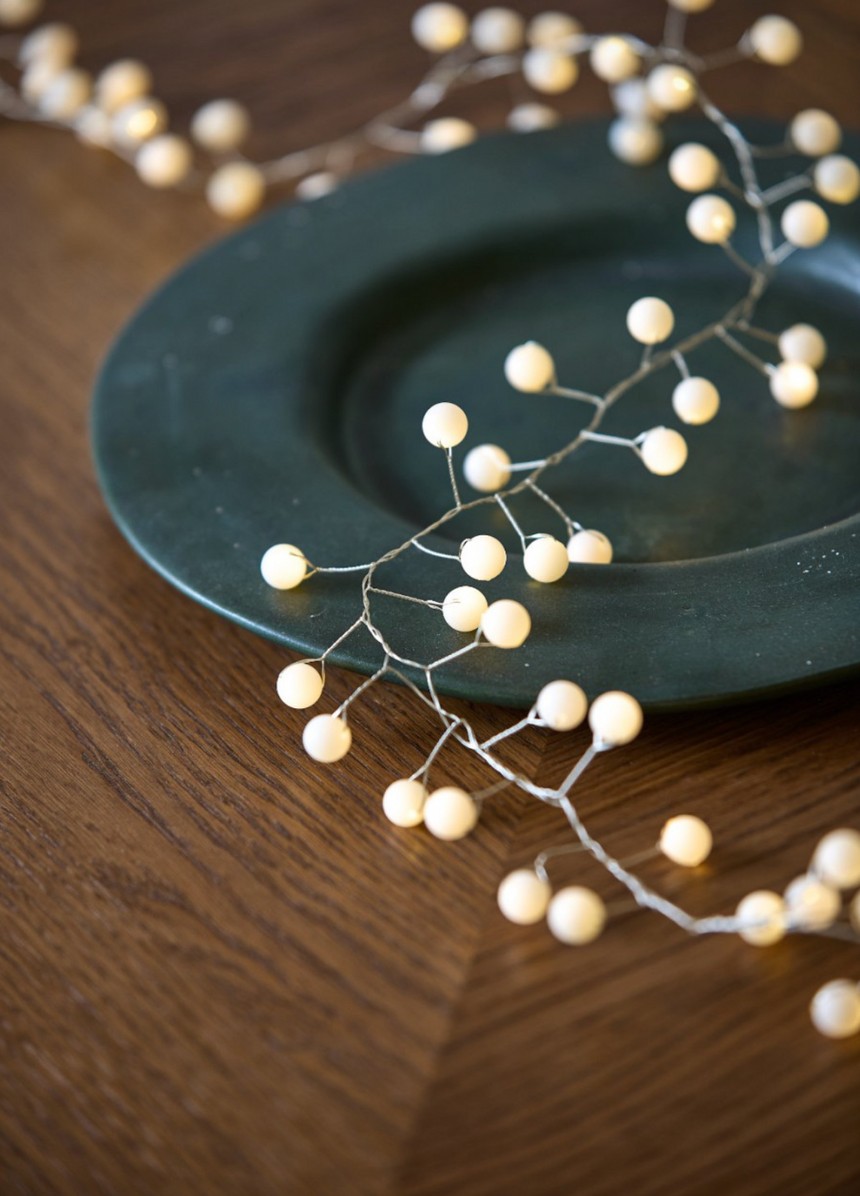 Snowberry LED Fairy Lights,White (Battery Operated)