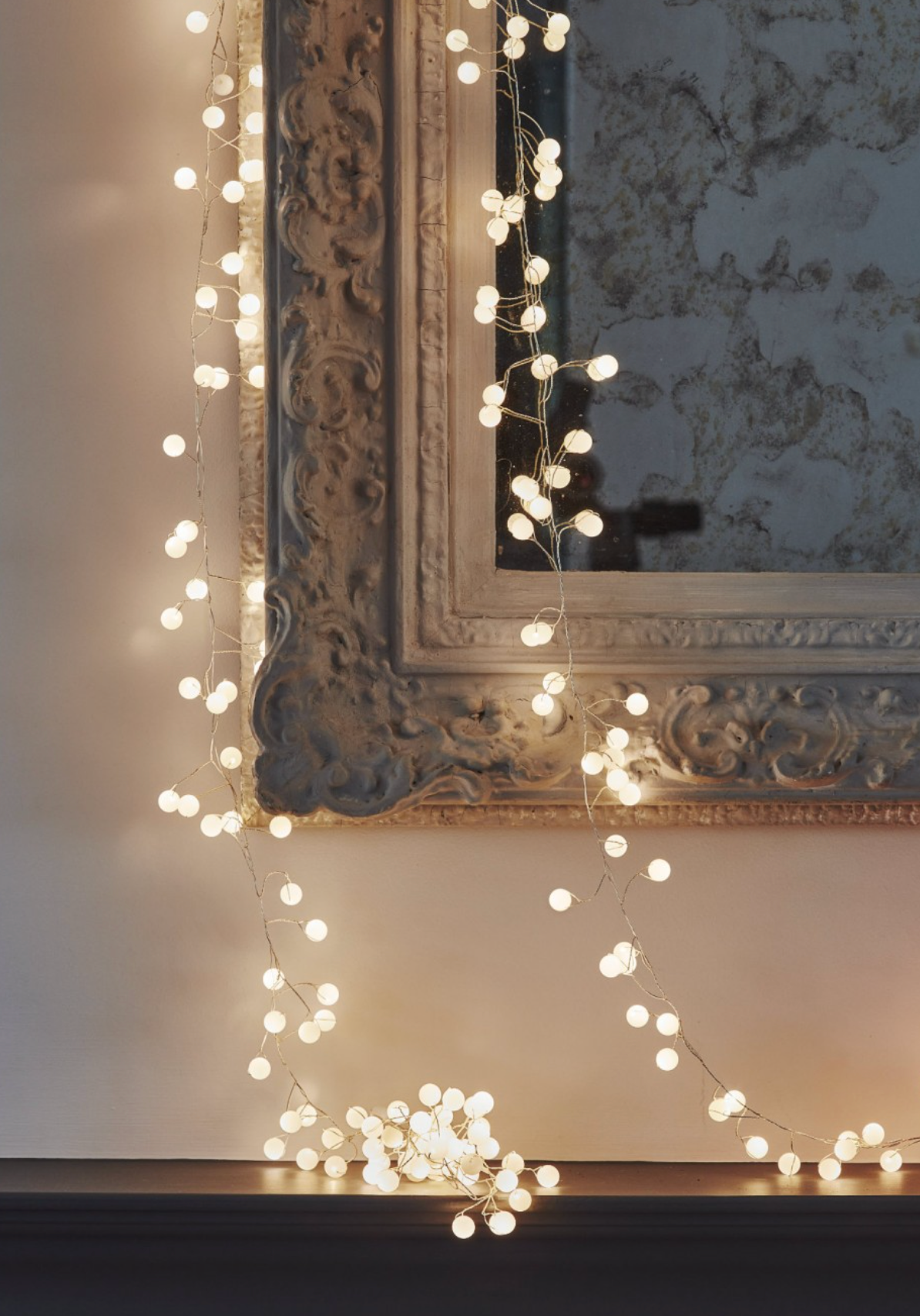 Snowberry LED Fairy Lights,White (Battery Operated)