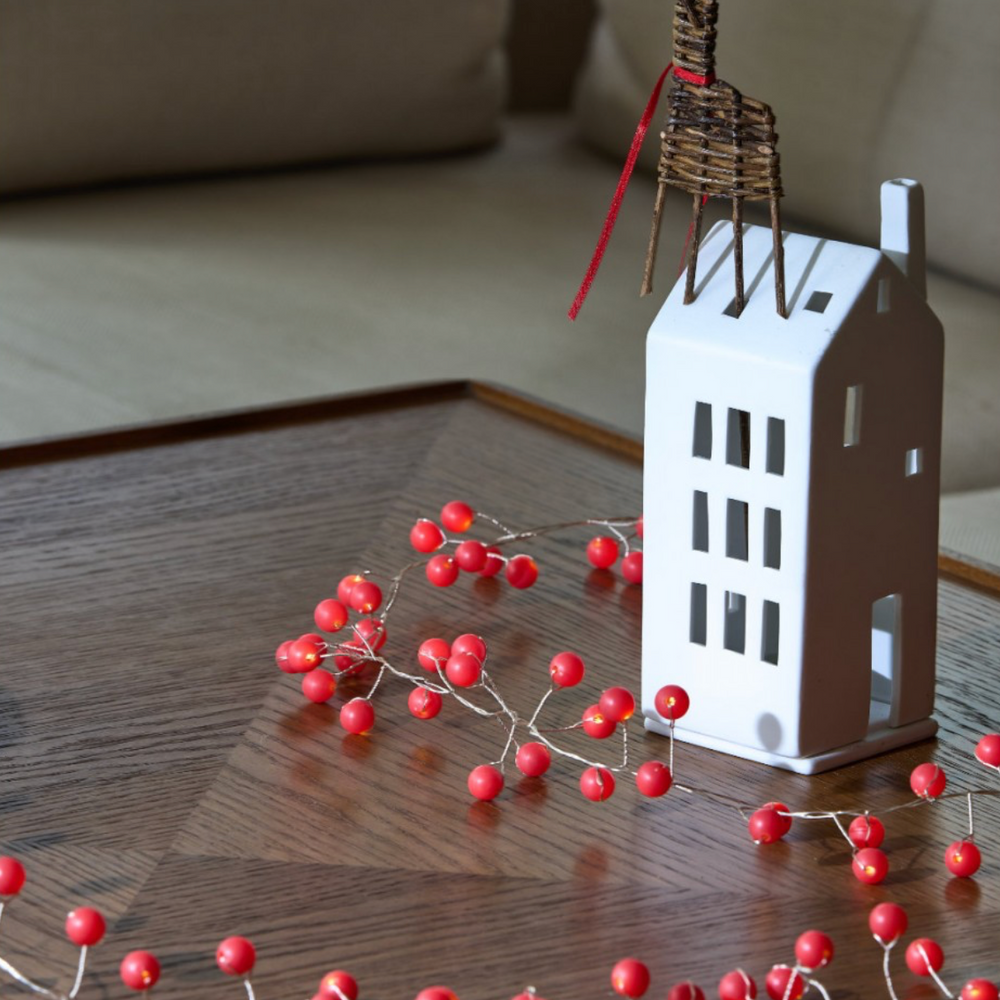 Snowberry LED Fairy Lights, Red (Mains Powered)