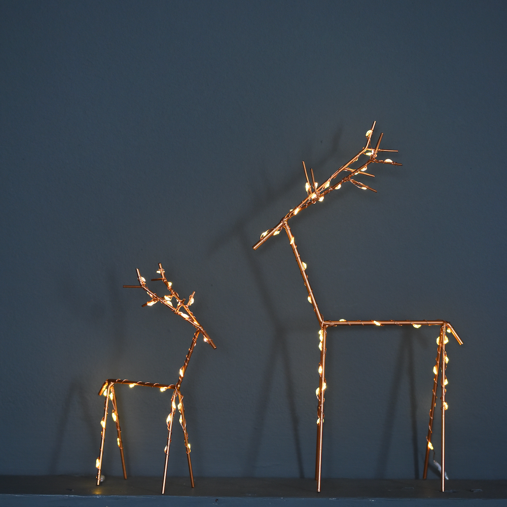 LED Table Top Wire Deer, Small (Battery Operated)